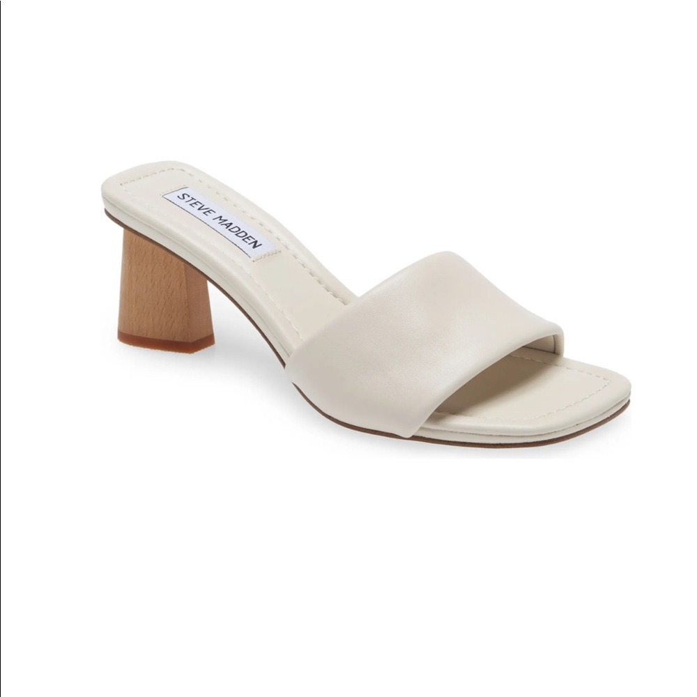 EUC! ✨ Steve Madden Saged Sandal